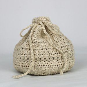 Cream Crocheted 'Kiss' Shape Drawstring Pouch Bag